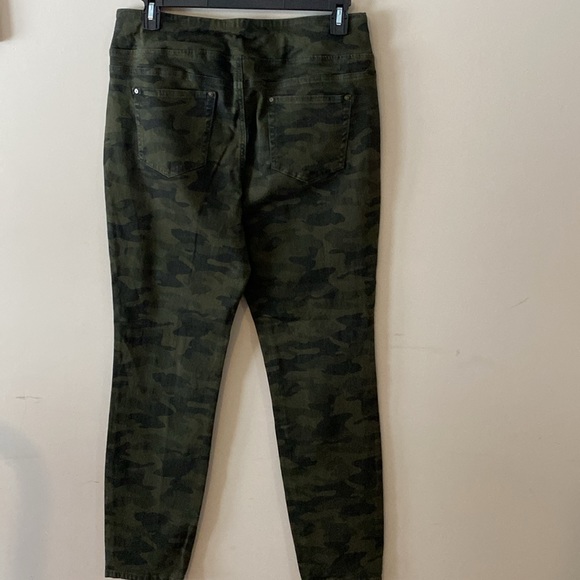 Bell by Kim Gravel tripe luxe twill jeans Camo pull on high rise military 16T - Picture 5 of 16